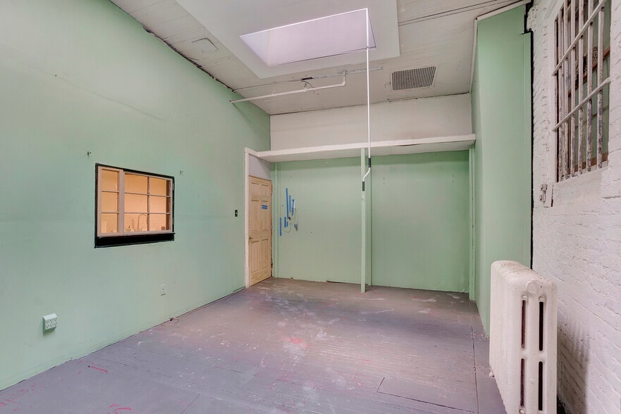 45 Broadway, Brooklyn, NY for lease - Interior Photo - Image 3 of 9