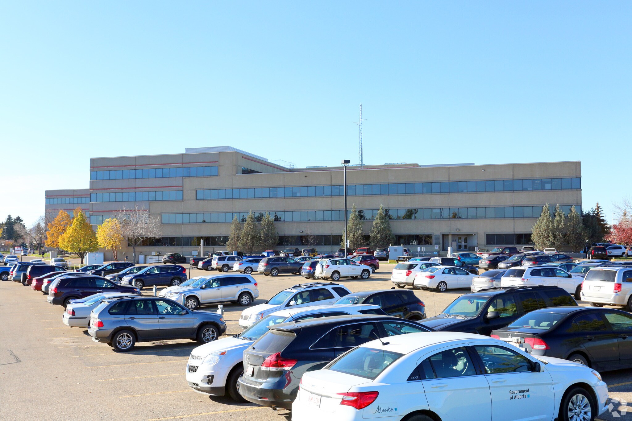 4999 98th Ave NW, Edmonton, AB for lease Primary Photo- Image 1 of 4