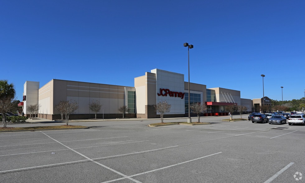 20000 Bass Pro Dr, Spanish Fort, AL for lease - Building Photo - Image 2 of 10