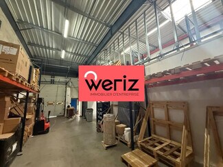 Plus de détails pour Local d'activités à louer