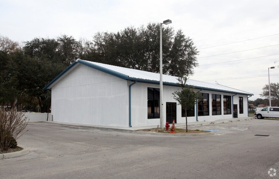 2516 Highway 60, Valrico, FL à vendre - Photo du bâtiment - Image 2 de 6