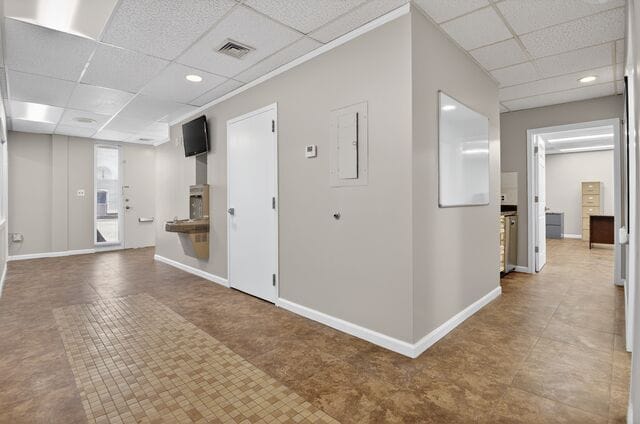 6400 Seven Corners Pl, Falls Church, VA 22044 - Unit C -  - Interior Photo - Image 2 of 12