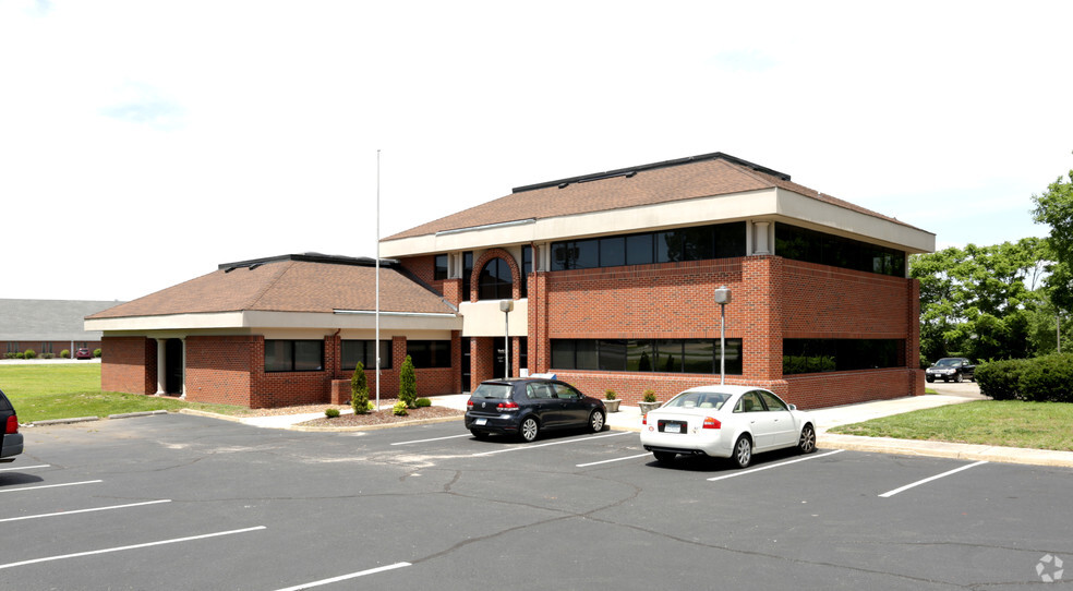 6400 Mechanicsville Tpke, Mechanicsville, VA for lease - Primary Photo - Image 1 of 28