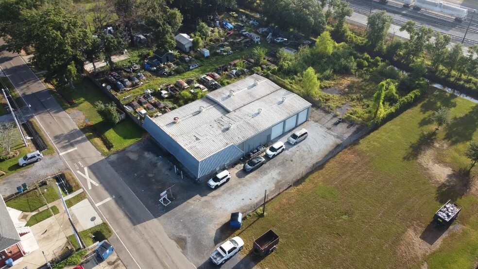 720 Good Hope St, Norco, LA à vendre - Photo du bâtiment - Image 3 de 19