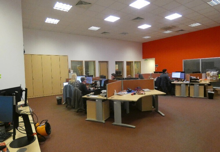 18 Great Bridge St, West Bromwich for lease - Interior Photo - Image 2 of 8