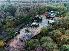 Vigo Ln, Yateley à louer Photo du bâtiment- Image 2 de 8