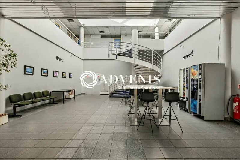 Bureau dans Villepinte à vendre - Photo du bâtiment - Image 3 de 10