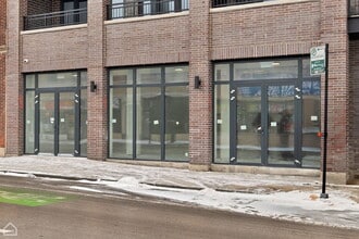 4414 N Kedzie Ave, Chicago, IL à louer Photo du bâtiment- Image 2 de 12