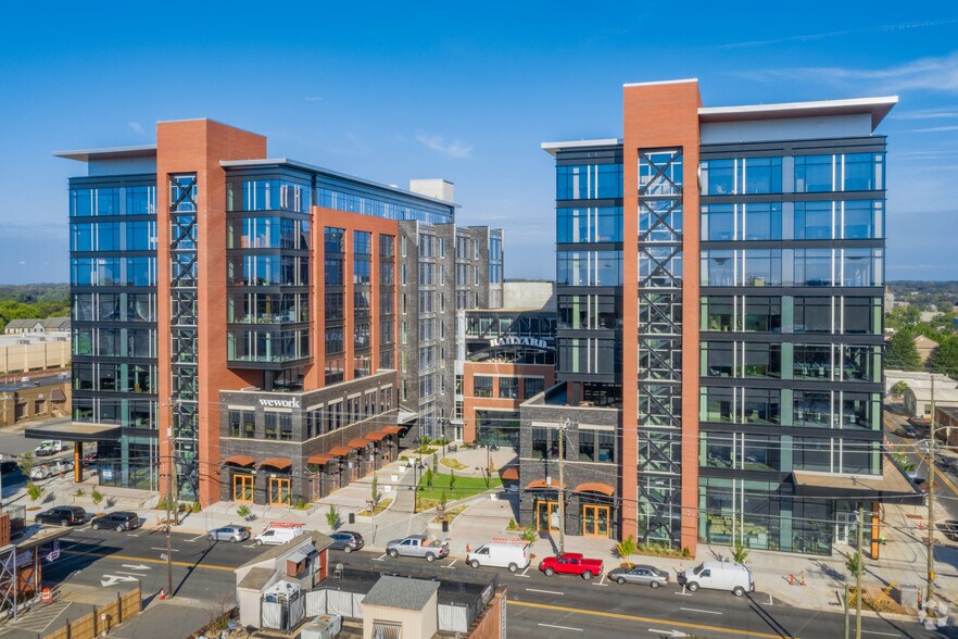 1422 S Tryon St, Charlotte, NC à louer - Photo du bâtiment - Image 2 de 12