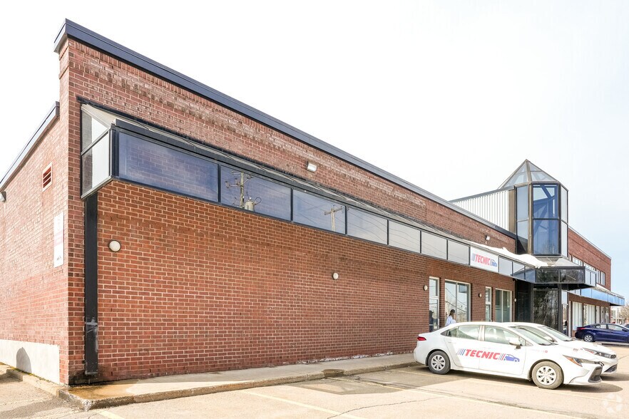 1451 Rue de l'Etna, Québec, QC à louer - Photo du bâtiment - Image 2 de 2