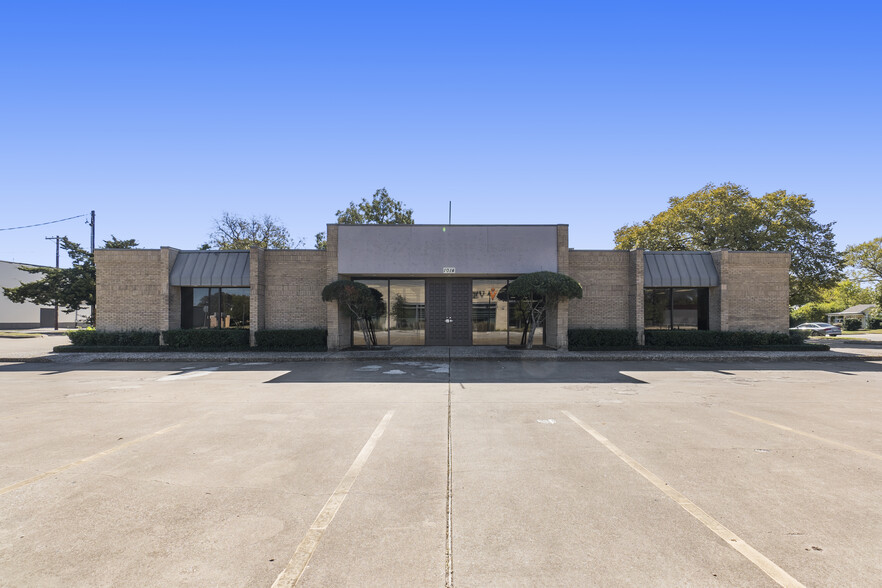 1014 Main St, Garland, TX for sale - Building Photo - Image 1 of 1