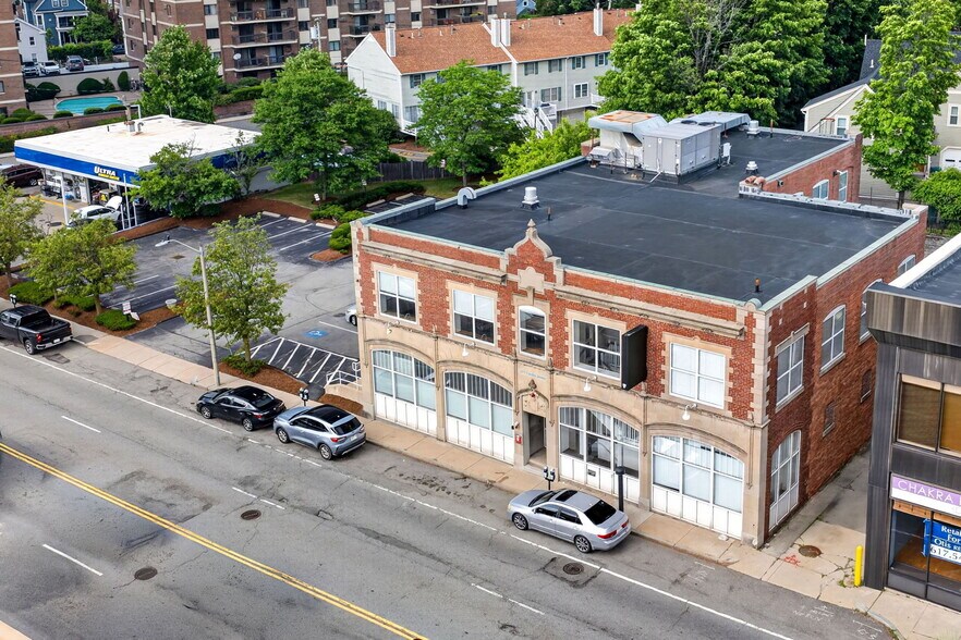 264-276 Centre St, Newton, MA à vendre - Photo du bâtiment - Image 2 de 11