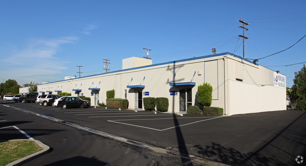 16741-16755 Parkside St, Cerritos, CA for lease - Building Photo - Image 3 of 10