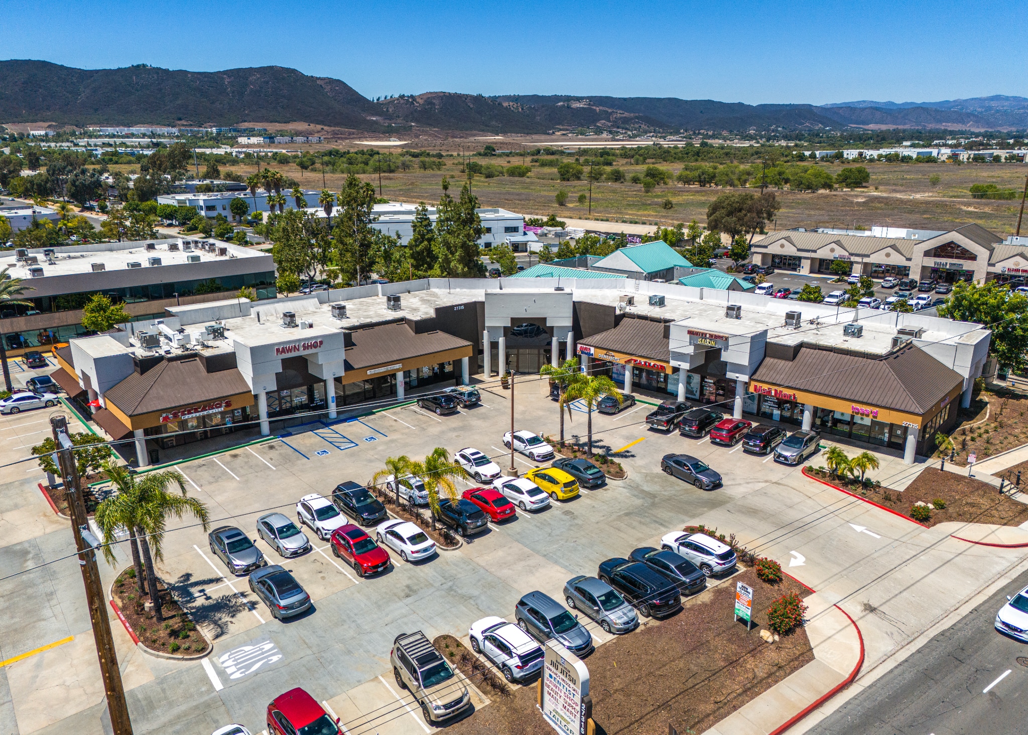 27315 Jefferson Ave, Temecula, CA for lease Building Photo- Image 1 of 4