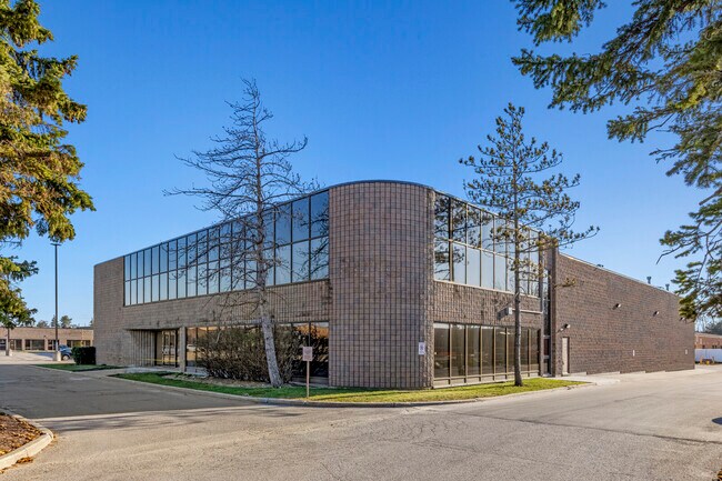 Plus de détails pour 90 Nolan Ct, Markham, ON - Bureau, Industriel à louer