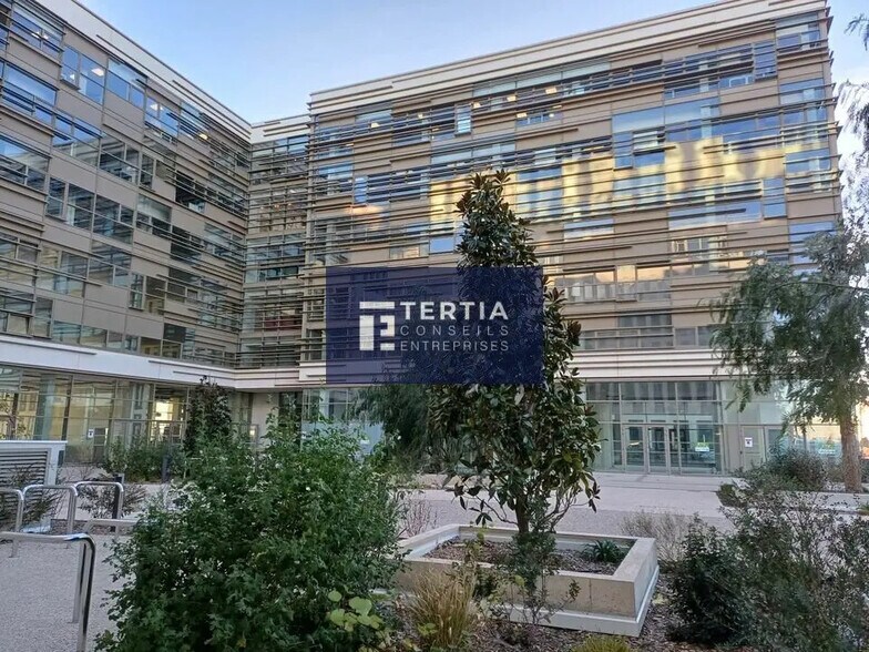 Retail in Montpellier for lease - Building Photo - Image 1 of 9