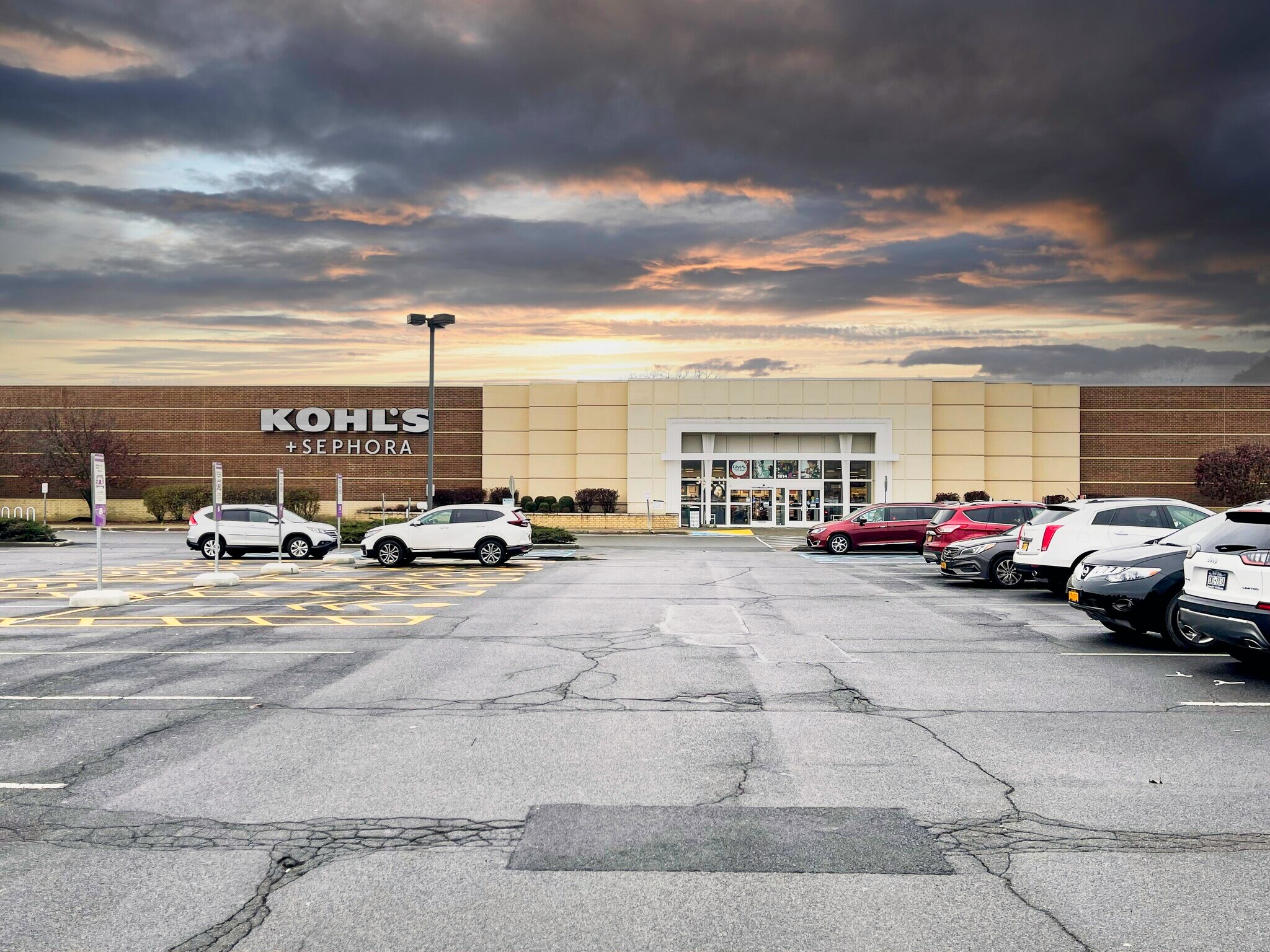 1814 Central Ave, Colonie, NY for lease Building Photo- Image 1 of 11