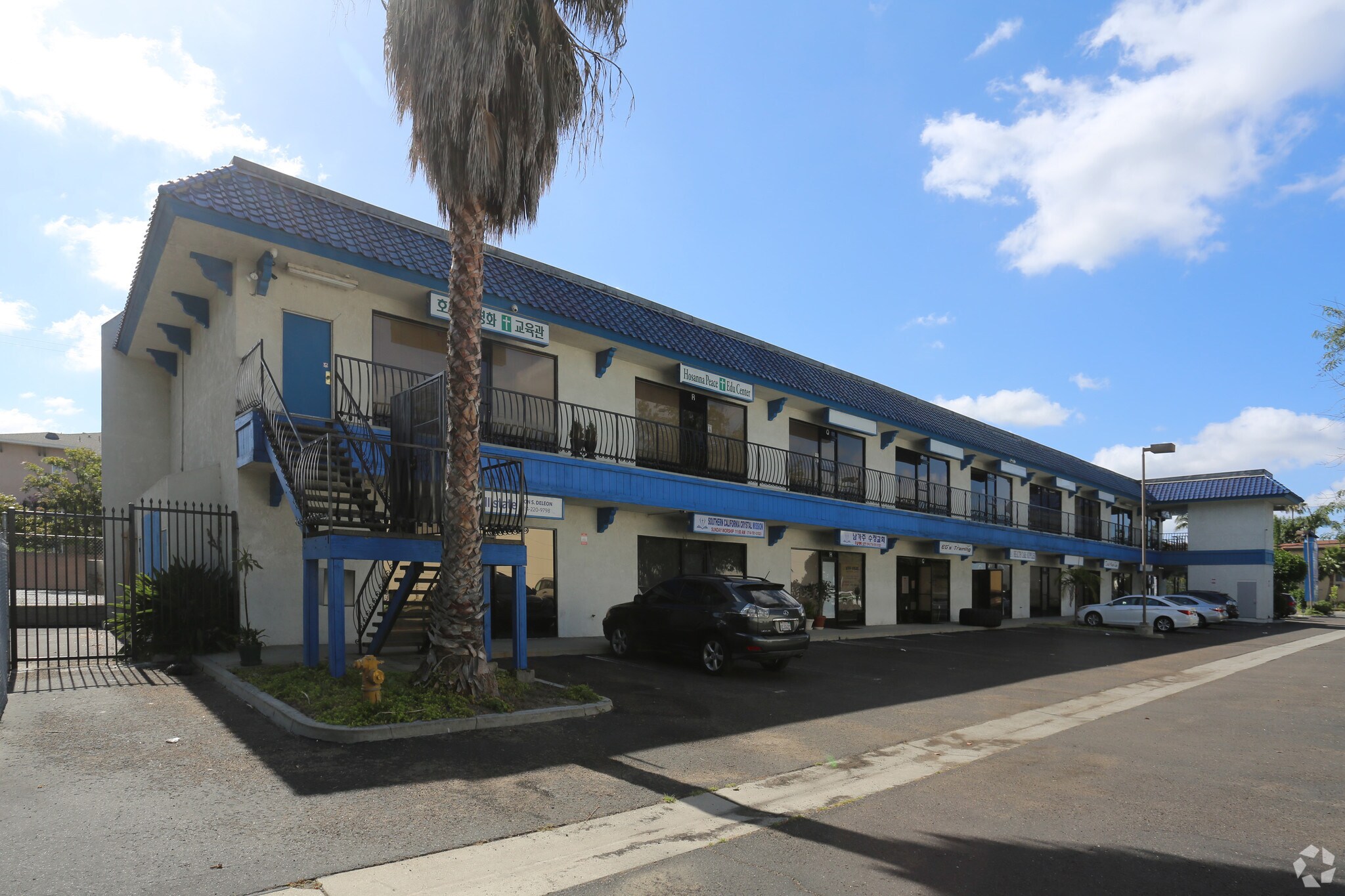 7151 Lincoln Ave, Buena Park, CA à louer Photo du bâtiment- Image 1 de 16