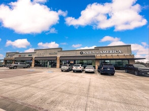 2110 Pearland Pky, Pearland, TX for lease Interior Photo- Image 1 of 3