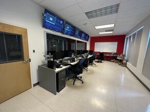 885 S Charles Richard Beall Blvd, Debary, FL for lease Building Photo- Image 1 of 3