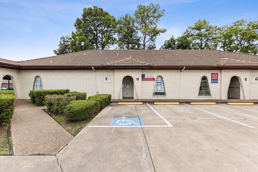 912 Wright St, Arlington, TX à vendre - Photo du bâtiment - Image 3 de 26