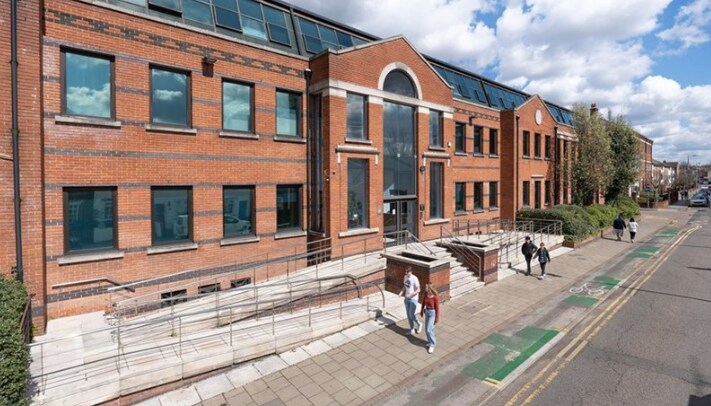 Canbury Park Rd, Kingston Upon Thames à louer Photo du bâtiment- Image 1 de 10