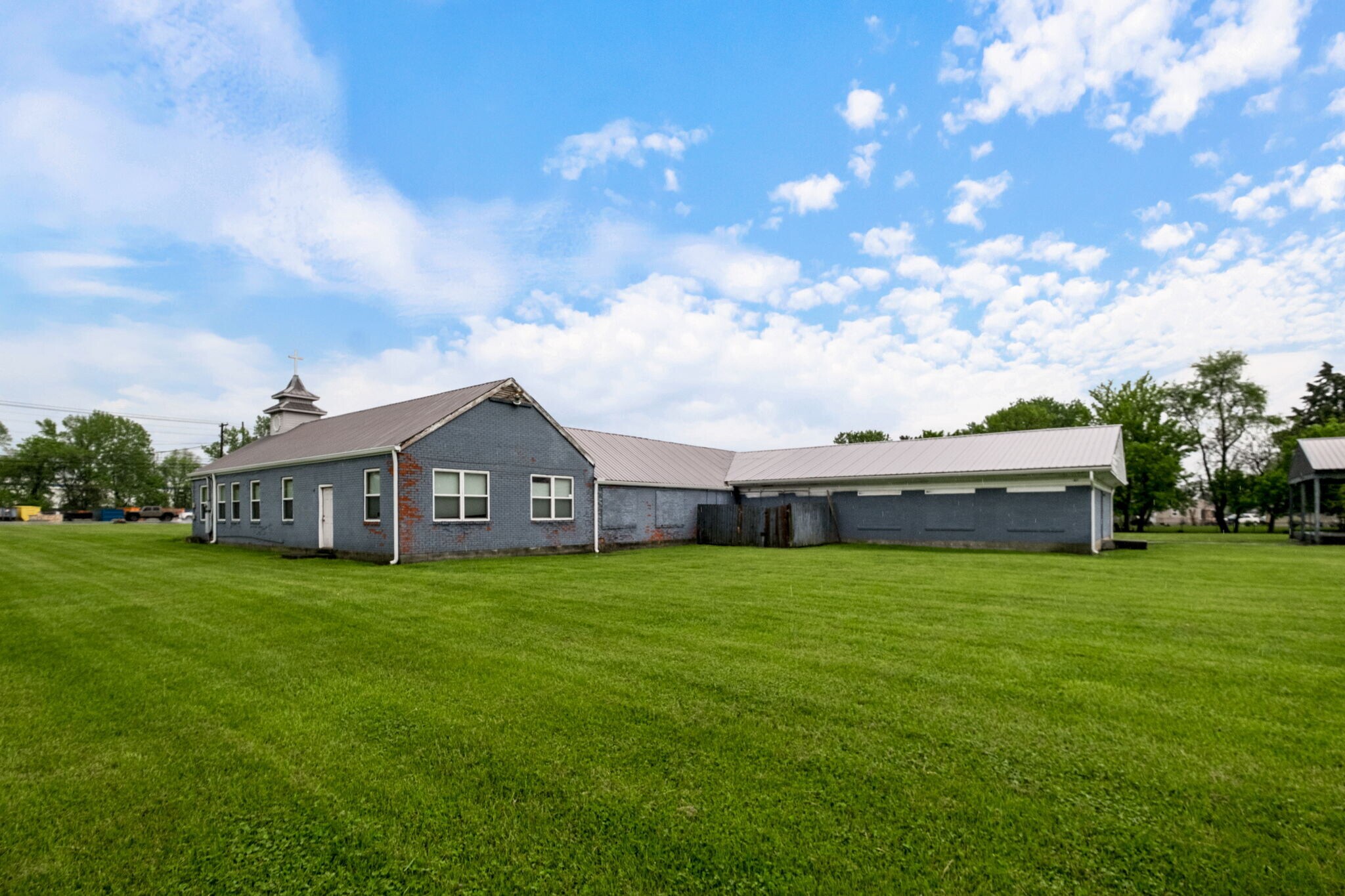 13908 Dixie Hwy, Louisville, KY à vendre Photo du bâtiment- Image 1 de 5