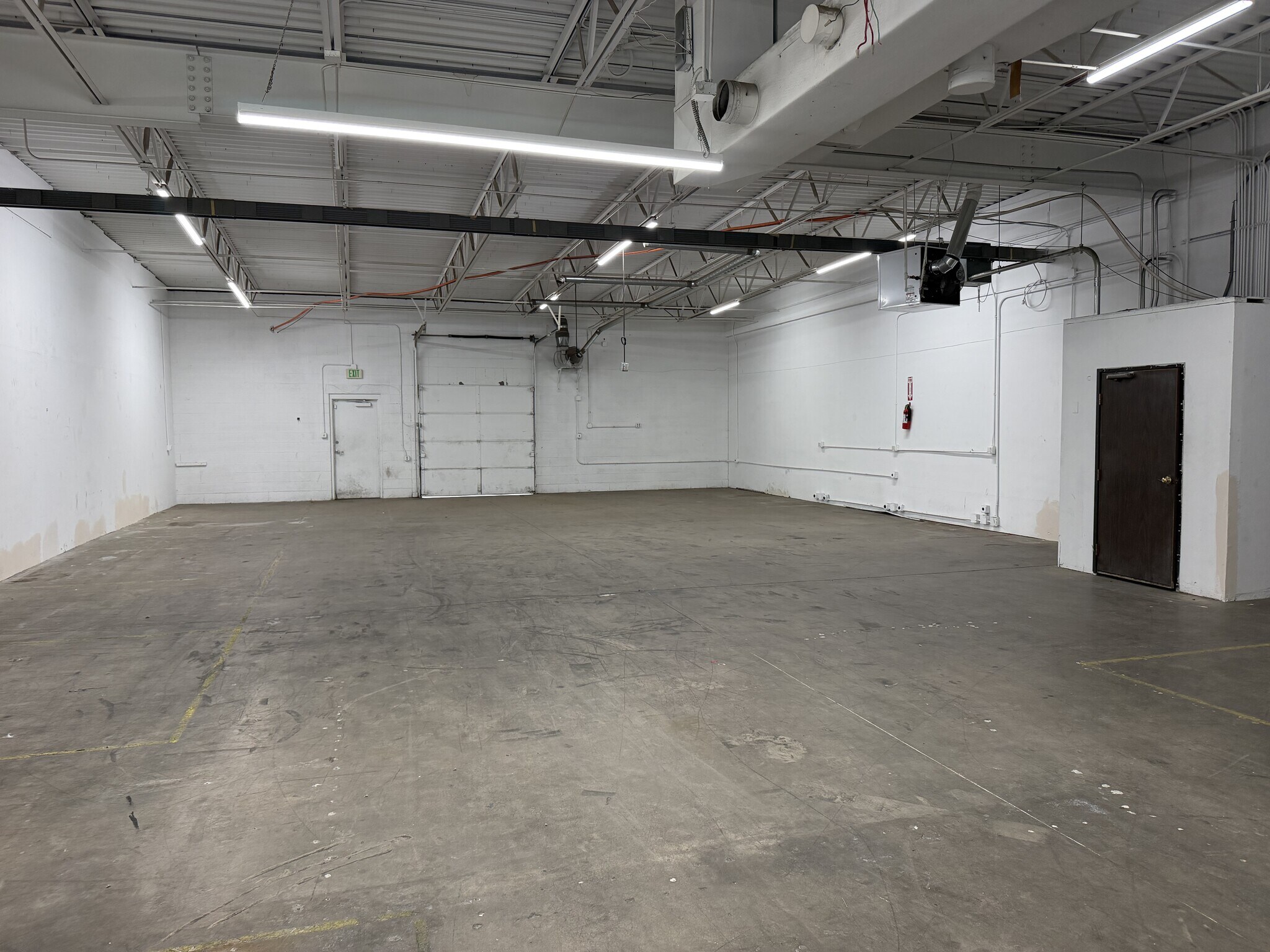 10515 E 40th Ave, Denver, CO for lease Interior Photo- Image 1 of 3