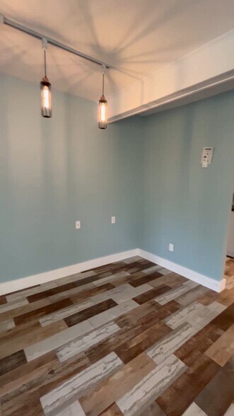 1180 Ashley Falls Rd, Ashley Falls, MA à louer - Vidéo sur l’inscription commerciale - Image 2 de 35