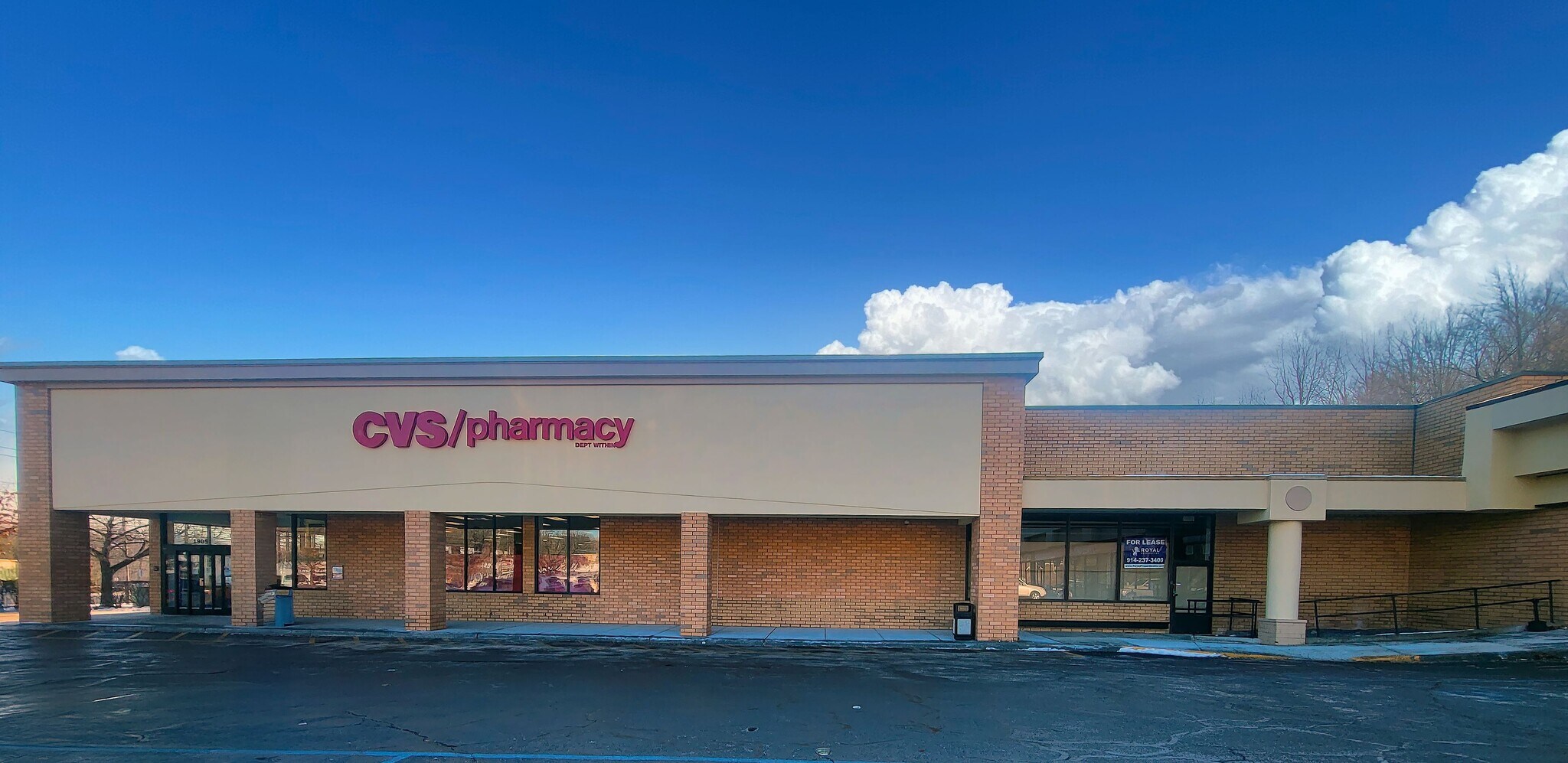 1879-1905 Route 6, Carmel, NY à louer Photo principale- Image 1 de 10