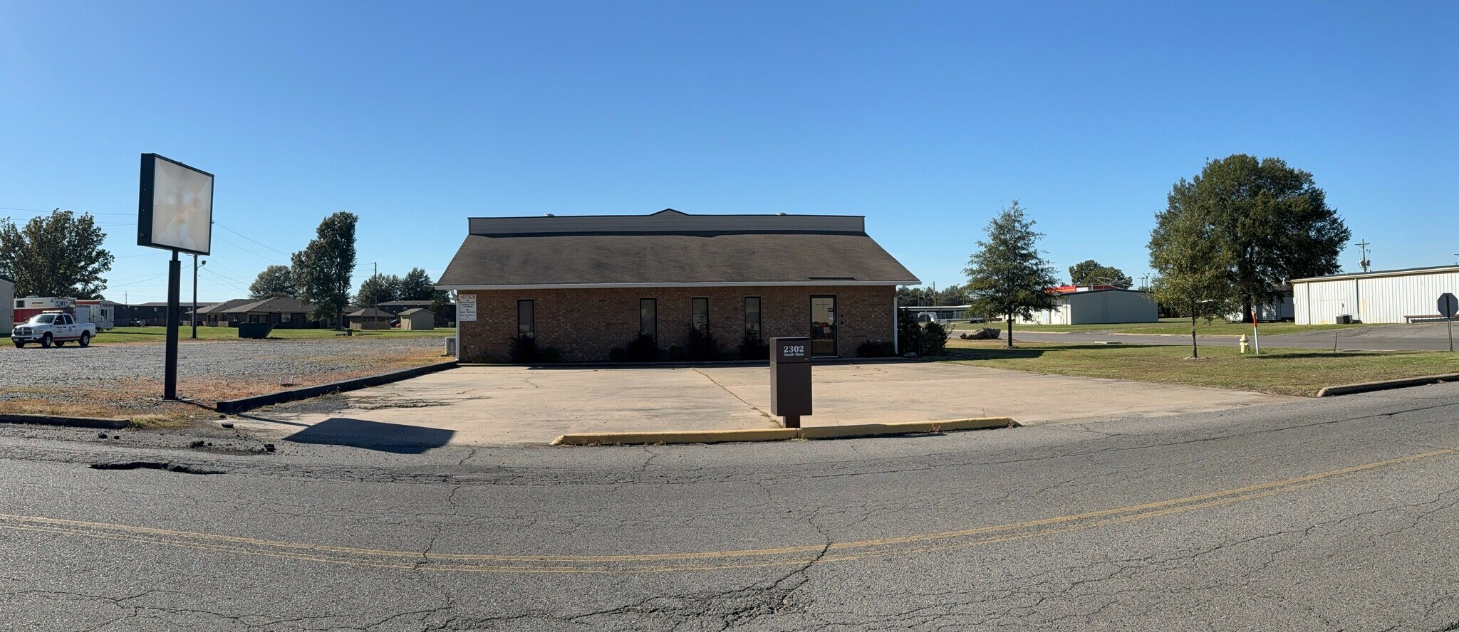 2302 S Main St, Stuttgart, AR for lease Primary Photo- Image 1 of 12