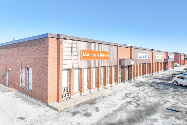 Plus de détails pour 310 Steelcase Rd, Markham, ON - Industriel à louer