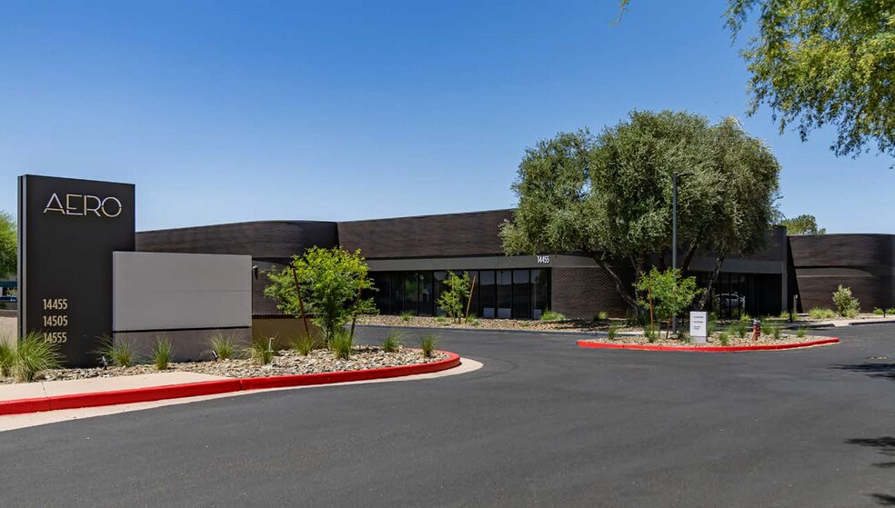 14505 N Hayden Rd, Scottsdale, AZ à louer - Photo du bâtiment - Image 1 de 3
