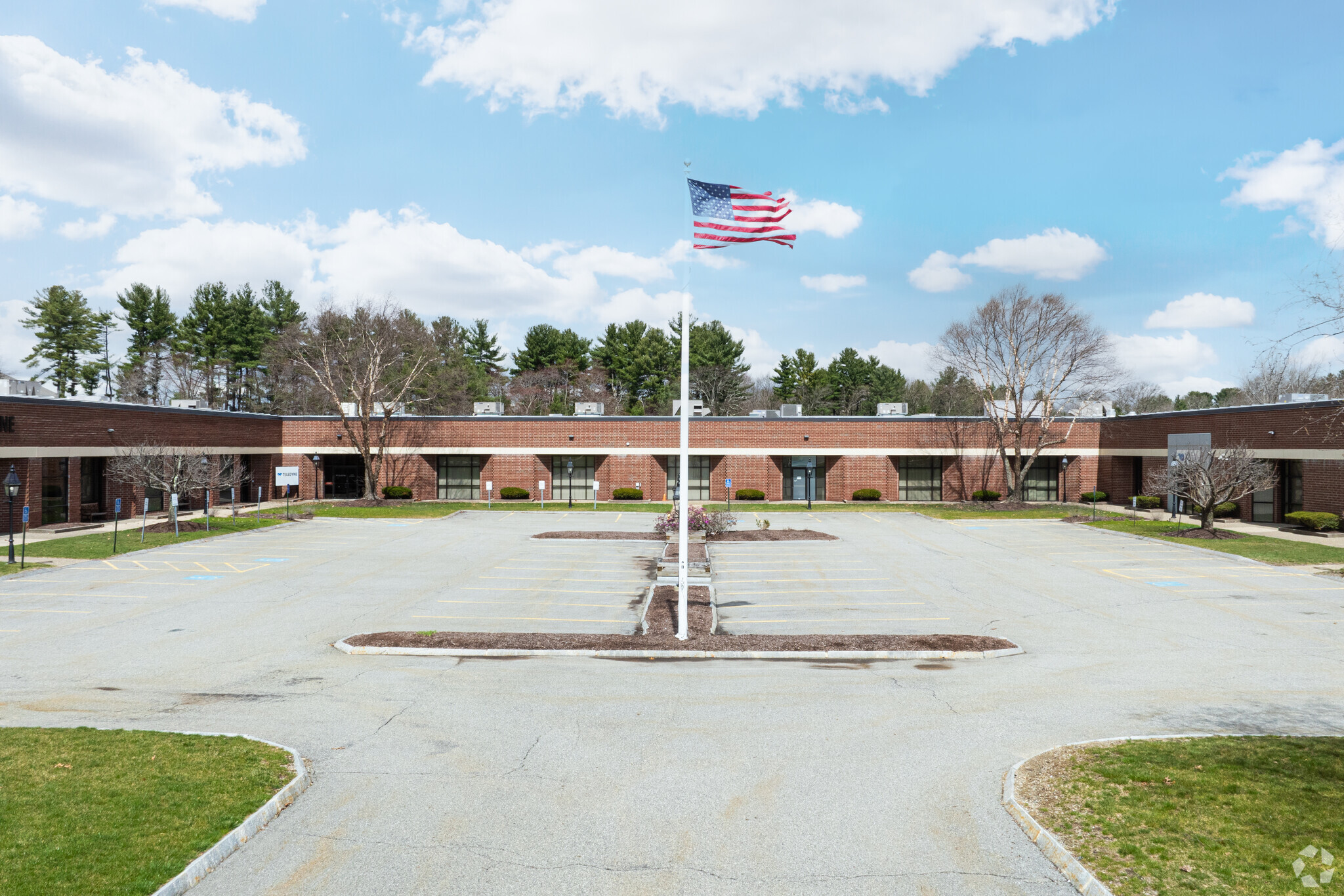 19 Alpha Rd, Chelmsford, MA for lease Building Photo- Image 1 of 3