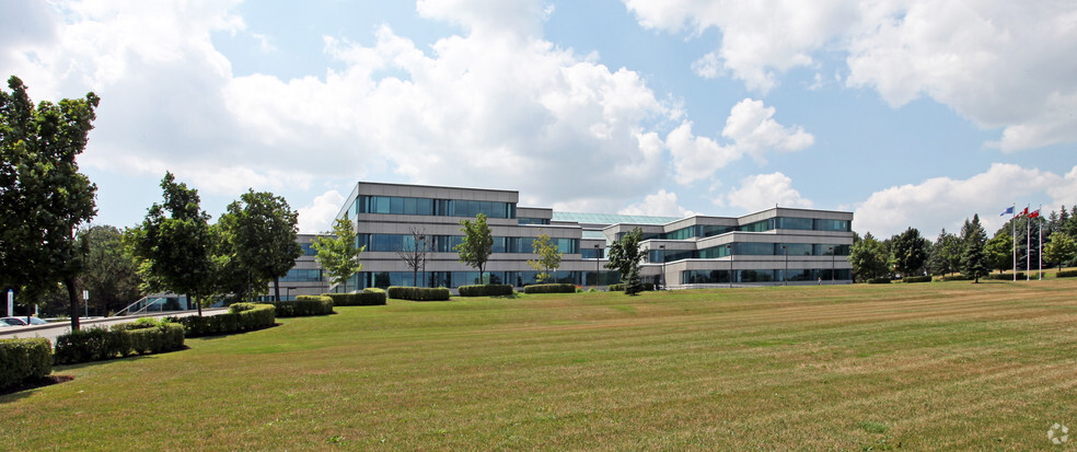 2300 Meadowvale Blvd, Mississauga, ON for lease - Primary Photo - Image 1 of 5