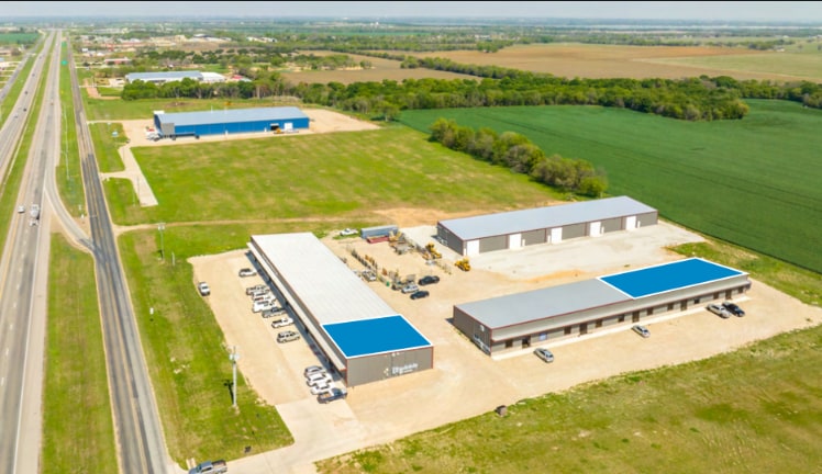 5496 N State Highway 6, Woodway, TX for lease - Building Photo - Image 3 of 4