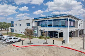 Plus de détails pour 1560 Cable Ranch Rd, San Antonio, TX - Flex à vendre