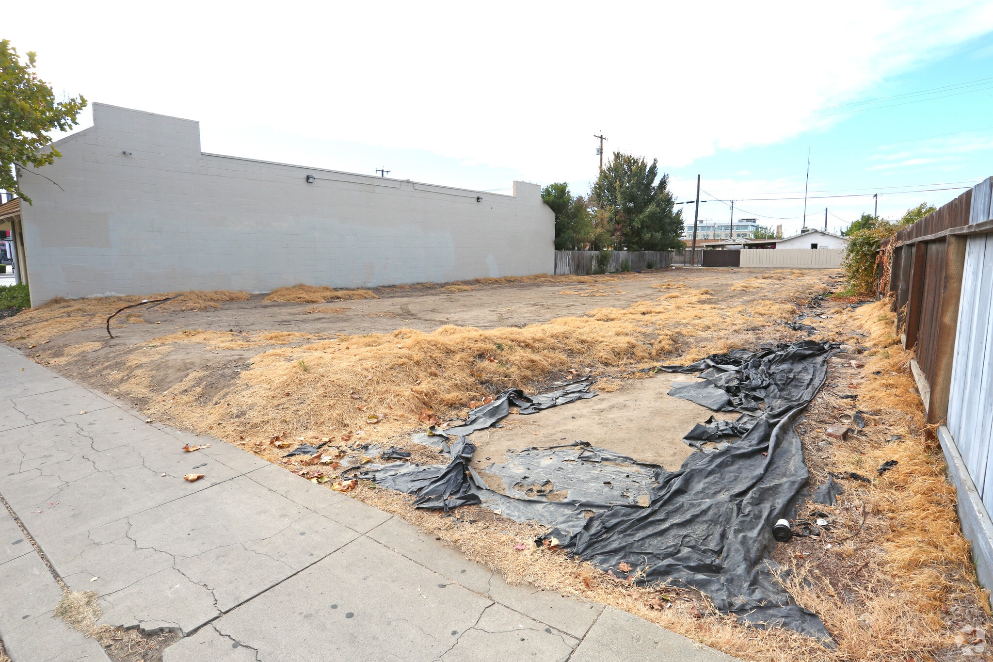 304 N D St, Madera, CA for sale Building Photo- Image 1 of 3