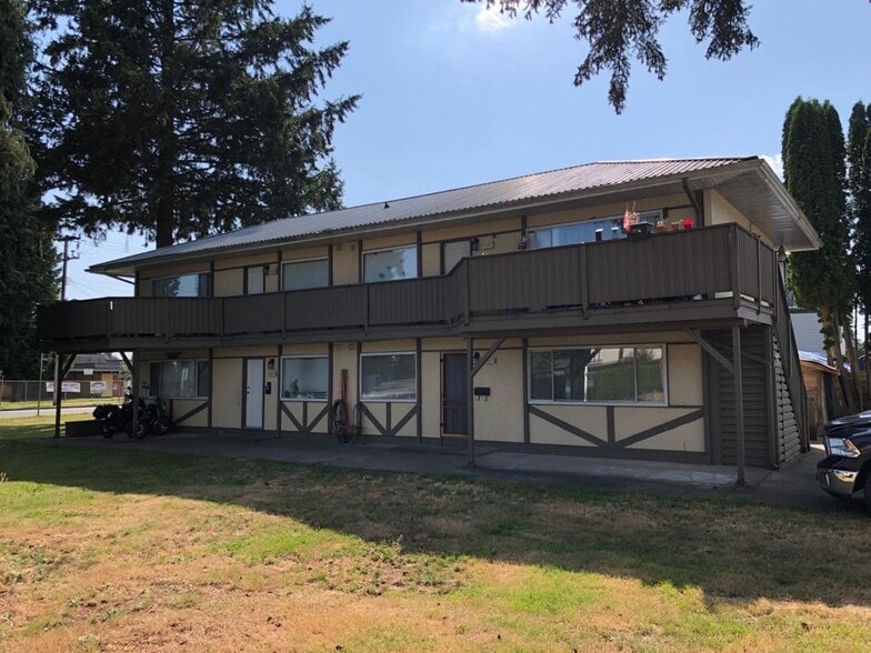 3023 Wellington St, Port Coquitlam, BC à vendre - Photo du bâtiment - Image 1 de 24