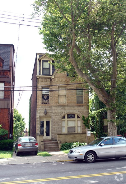 332 N Craig St, Pittsburgh, PA for sale - Primary Photo - Image 1 of 2