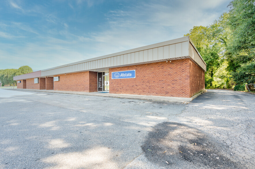 1509-1525 Dale Earnhardt Blvd, Kannapolis, NC for sale - Building Photo - Image 1 of 1