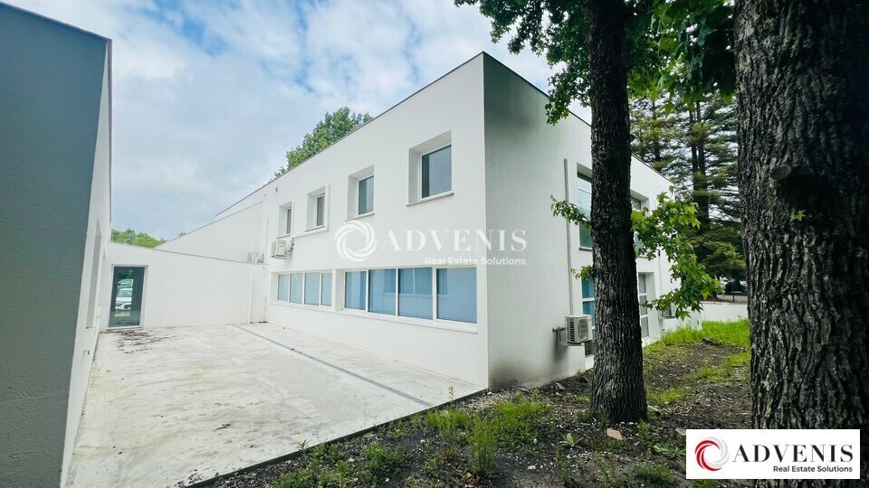 Office in Mérignac for lease - Building Photo - Image 3 of 9