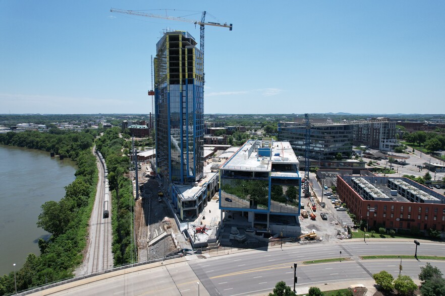 30 Peabody St, Nashville, TN à louer - Photo du bâtiment - Image 2 de 10