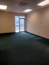 4300-4314 NW 120th Ave, Coral Springs, FL for lease Interior Photo- Image 2 of 3