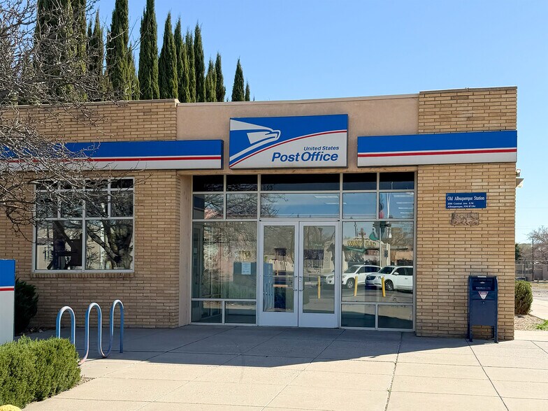 2016 Central Ave SW, Albuquerque, NM à vendre - Photo du bâtiment - Image 2 de 3