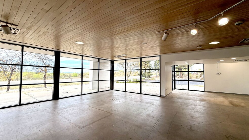 2950 S Havana St, Aurora, CO for lease - Interior Photo - Image 2 of 19