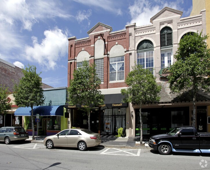 42 S Magnolia Ave, Ocala, FL à louer - Photo du bâtiment - Image 2 de 3