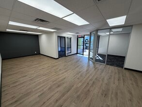 2425 W 12th St, Tempe, AZ à louer Photo intérieure- Image 1 de 12