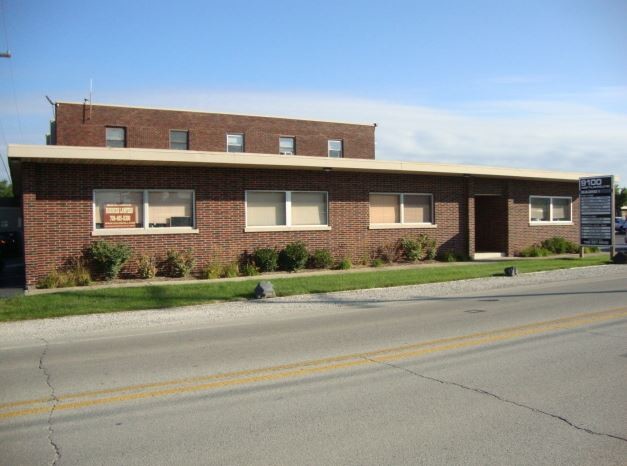 9100 W Plainfield Rd, Brookfield, IL for lease - Building Photo - Image 2 of 15