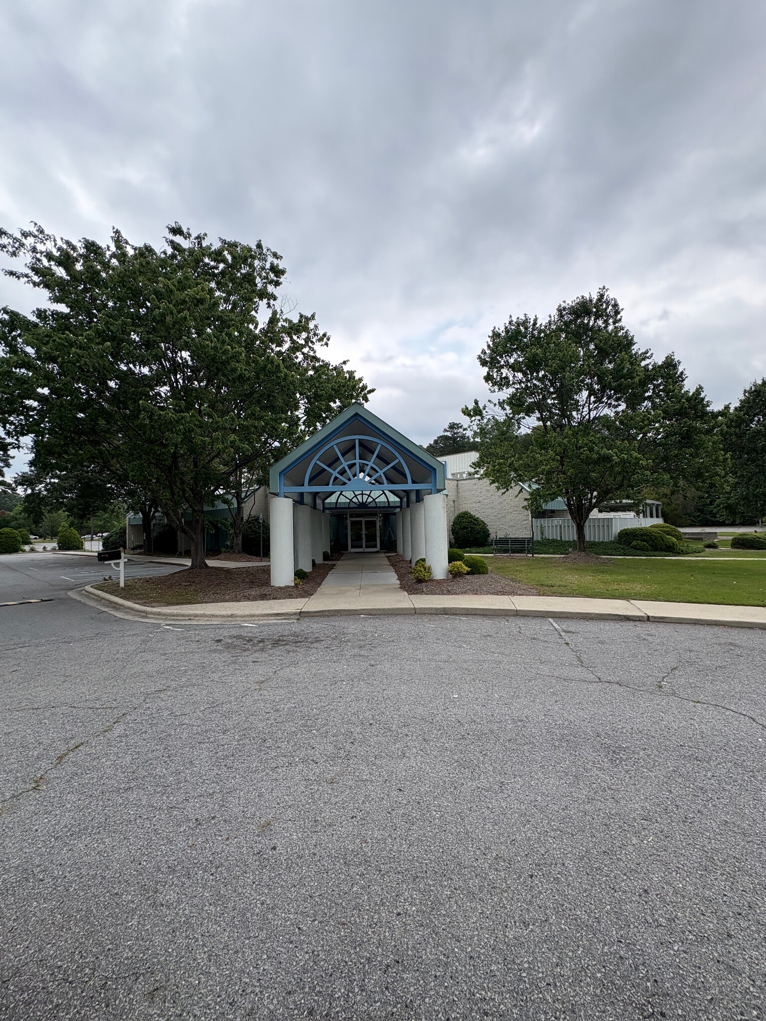 1130 Sugg Pky, Greenville, NC for sale Building Photo- Image 1 of 44